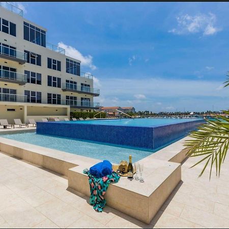 Ocean View Condo Overlooking The Caribbean Sea Oranjestad Zewnętrze zdjęcie