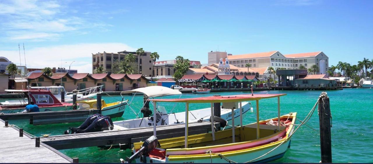 Ocean View Condo Overlooking The Caribbean Sea Oranjestad Zewnętrze zdjęcie